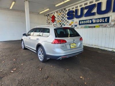 2017 Volkswagen Golf Alltrack TSI SEL