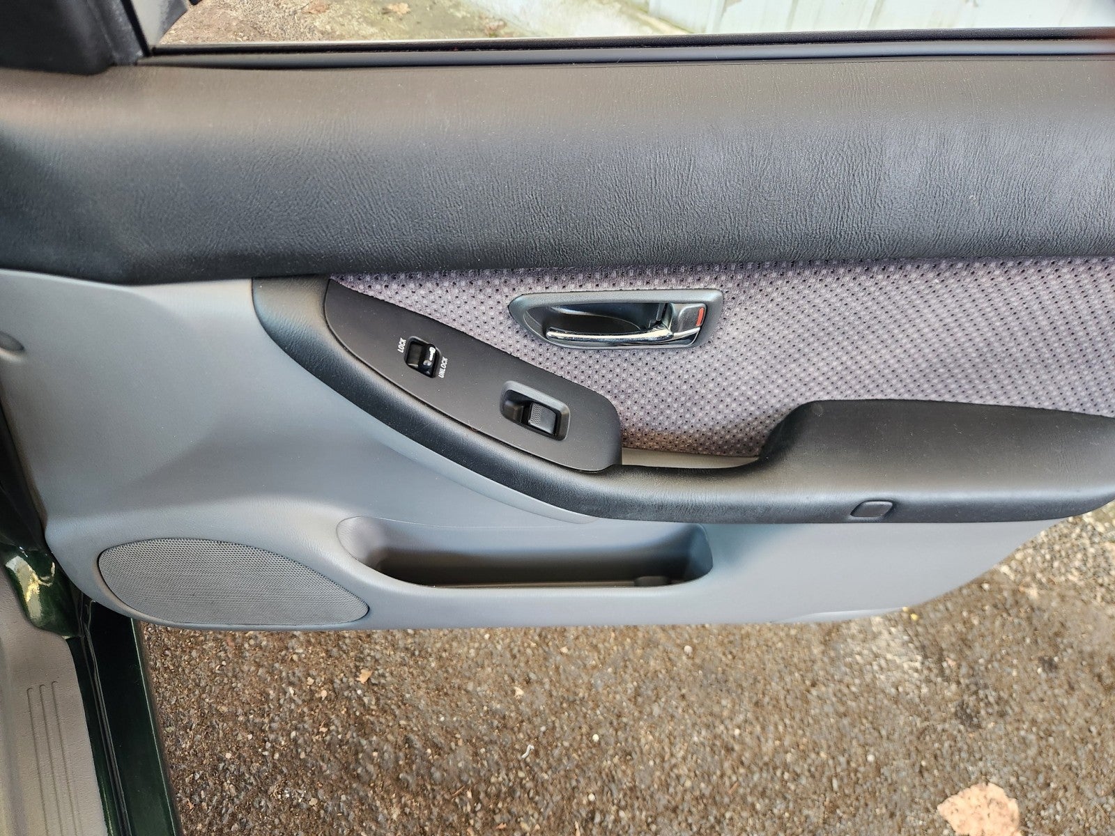 2003 Subaru Legacy Sedan L