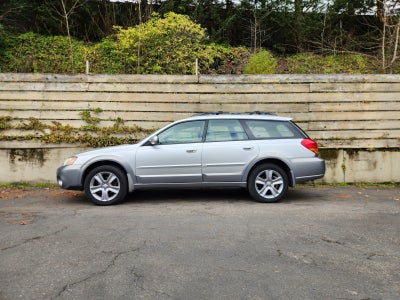 2006 Subaru Outback 3.0 R L.L. Bean