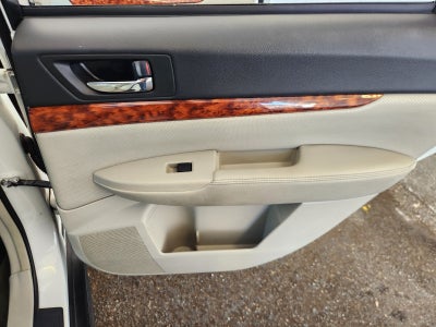 2012 Subaru Outback 2.5i Limited