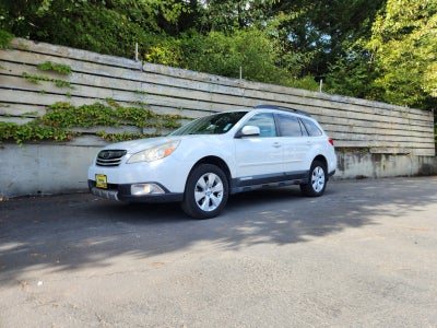 2012 Subaru Outback 2.5i Limited