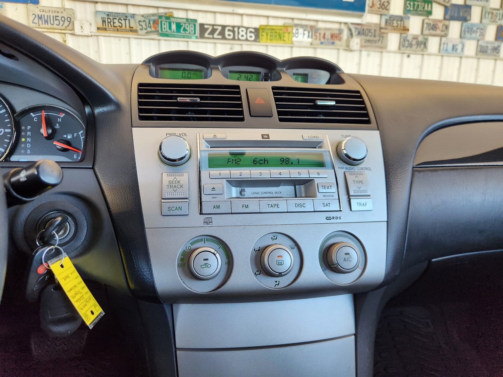 2006 Toyota Camry Solara SE V6