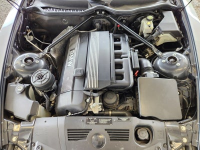 2004 BMW Z4 2.5i