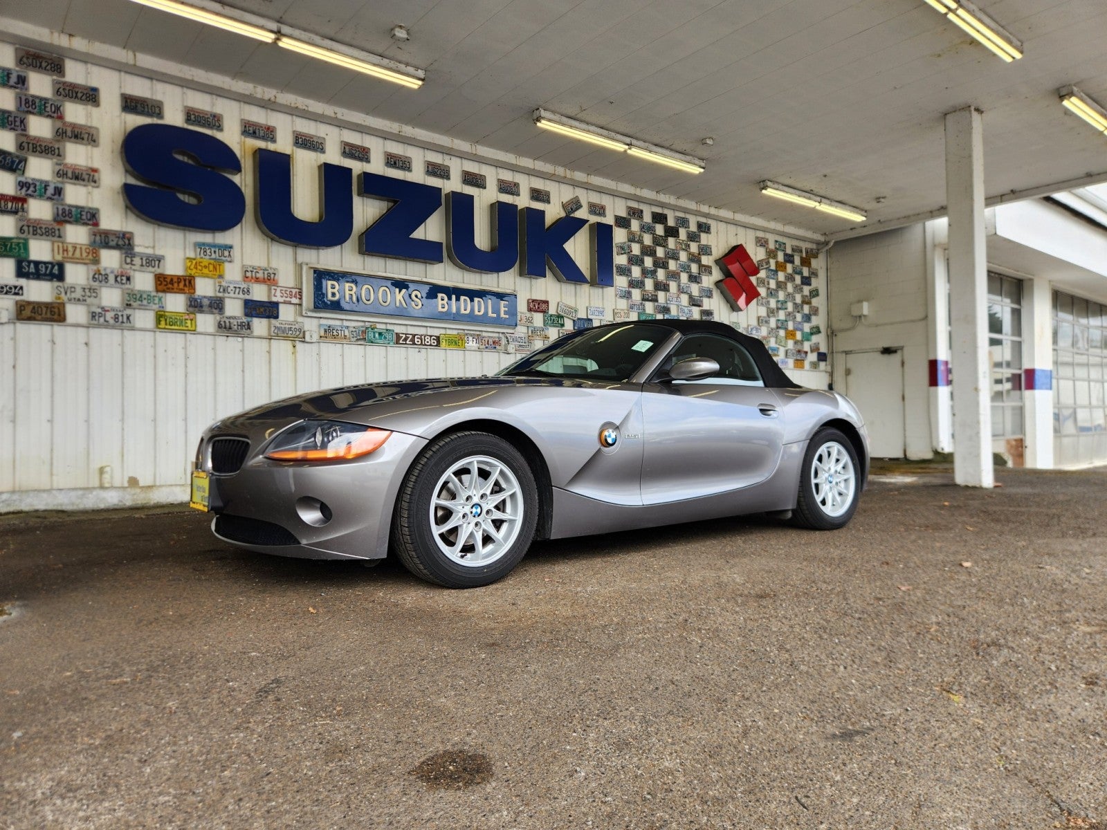 2004 BMW Z4 2.5i