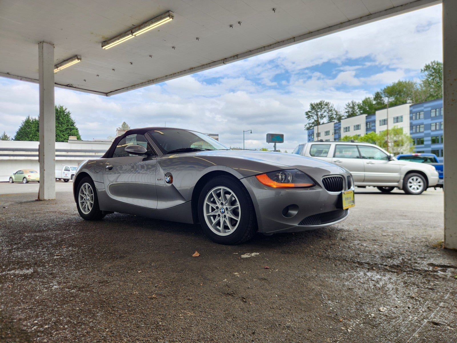 2004 BMW Z4 2.5i
