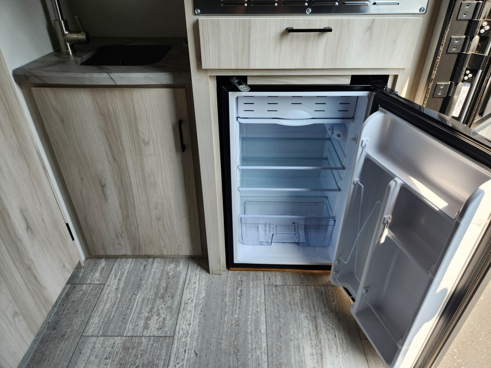 2023 Winnebago HIKE 100 H1316FB Base