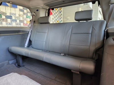 2005 Nissan Armada SE