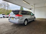 2011 Toyota Sienna 5dr 7-Pass Van I4 FWD (Natl)