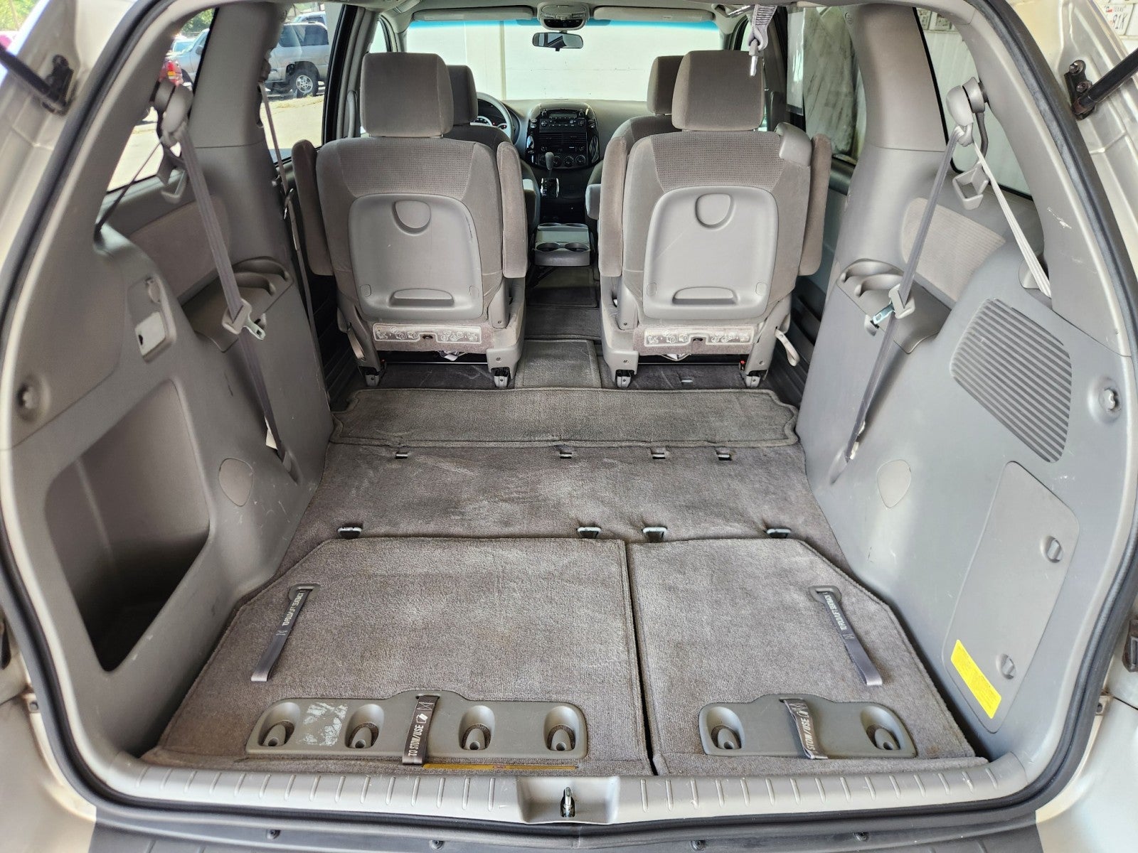 2005 Toyota Sienna LE