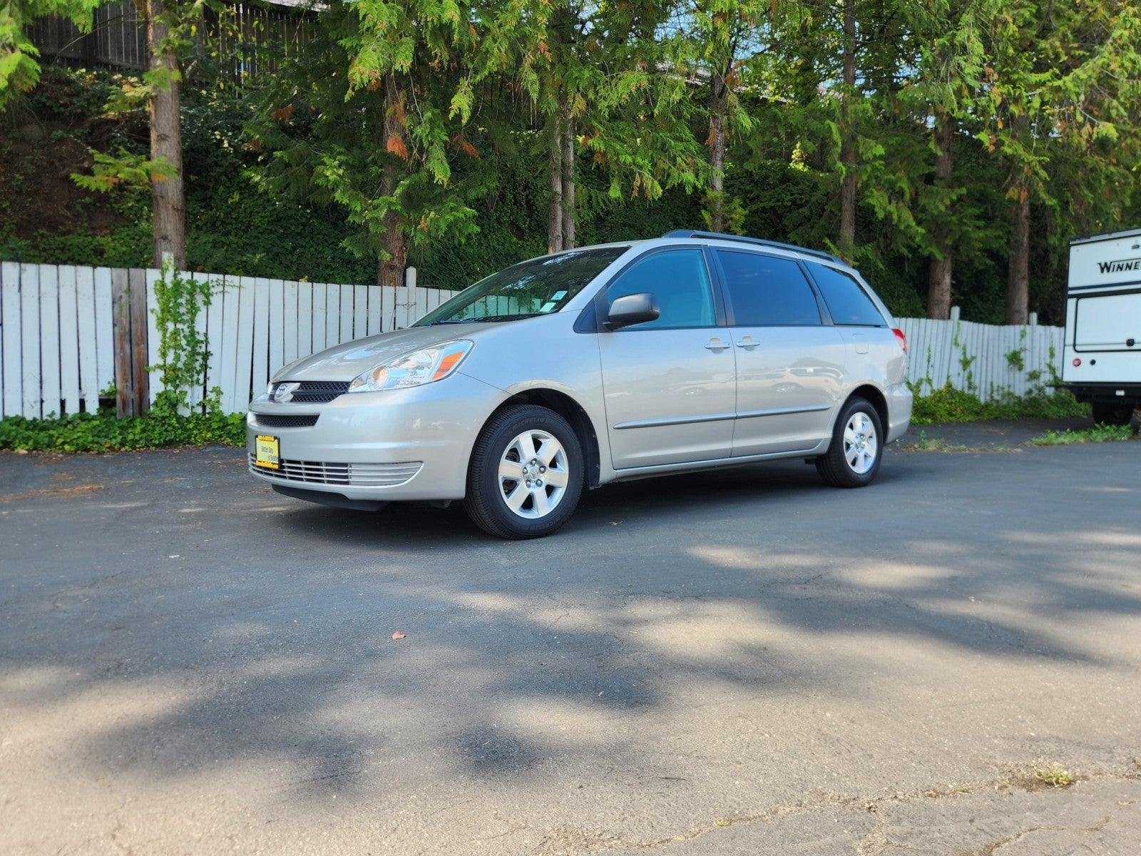 2005 Toyota Sienna LE