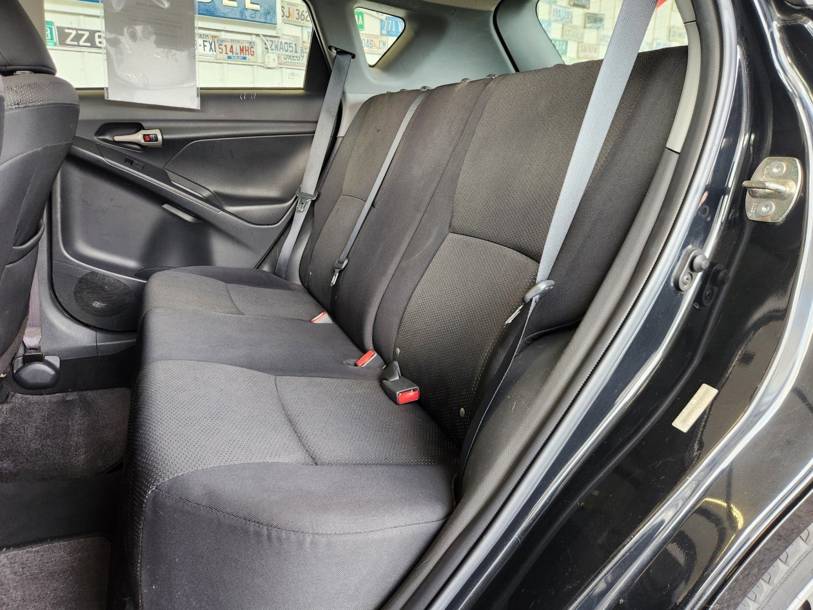 2010 Pontiac Vibe w/1SA