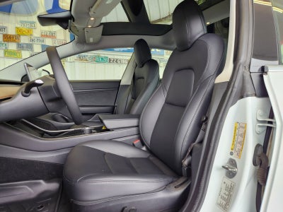 2020 Tesla Model 3 Standard Range Plus