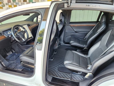 2016 Tesla Model X 90D