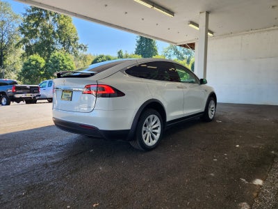 2016 Tesla Model X 90D