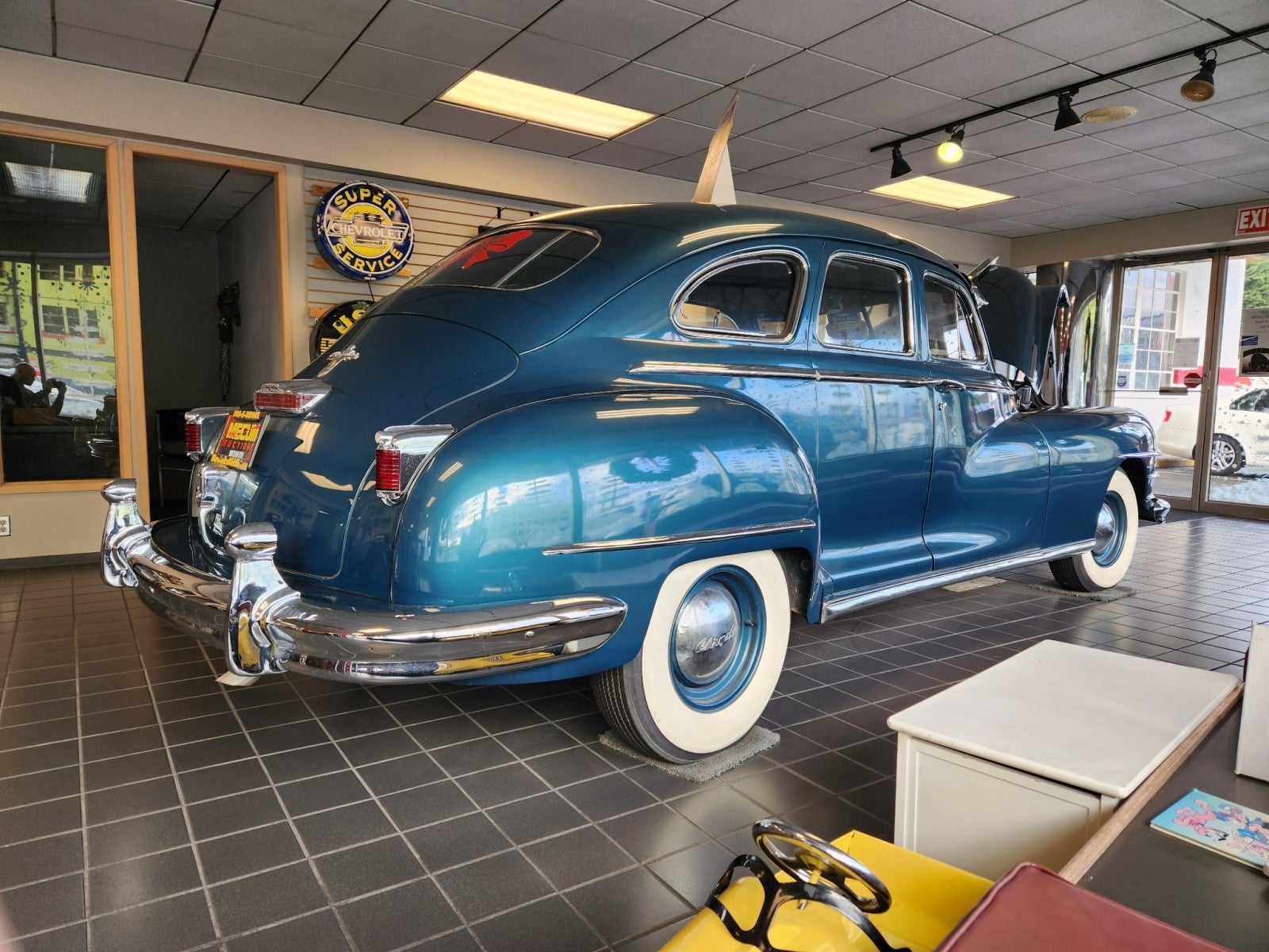 1947 Chrysler New Yorker Base