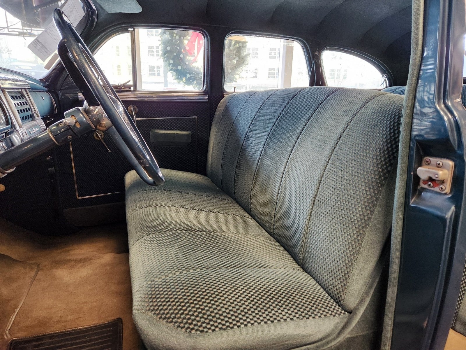 1947 Chrysler New Yorker Base