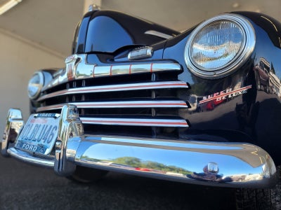 1946 Ford Business Super Deluxe Sedan Coupe