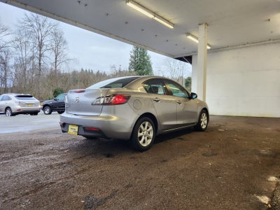 2011 Mazda Mazda3 i Touring