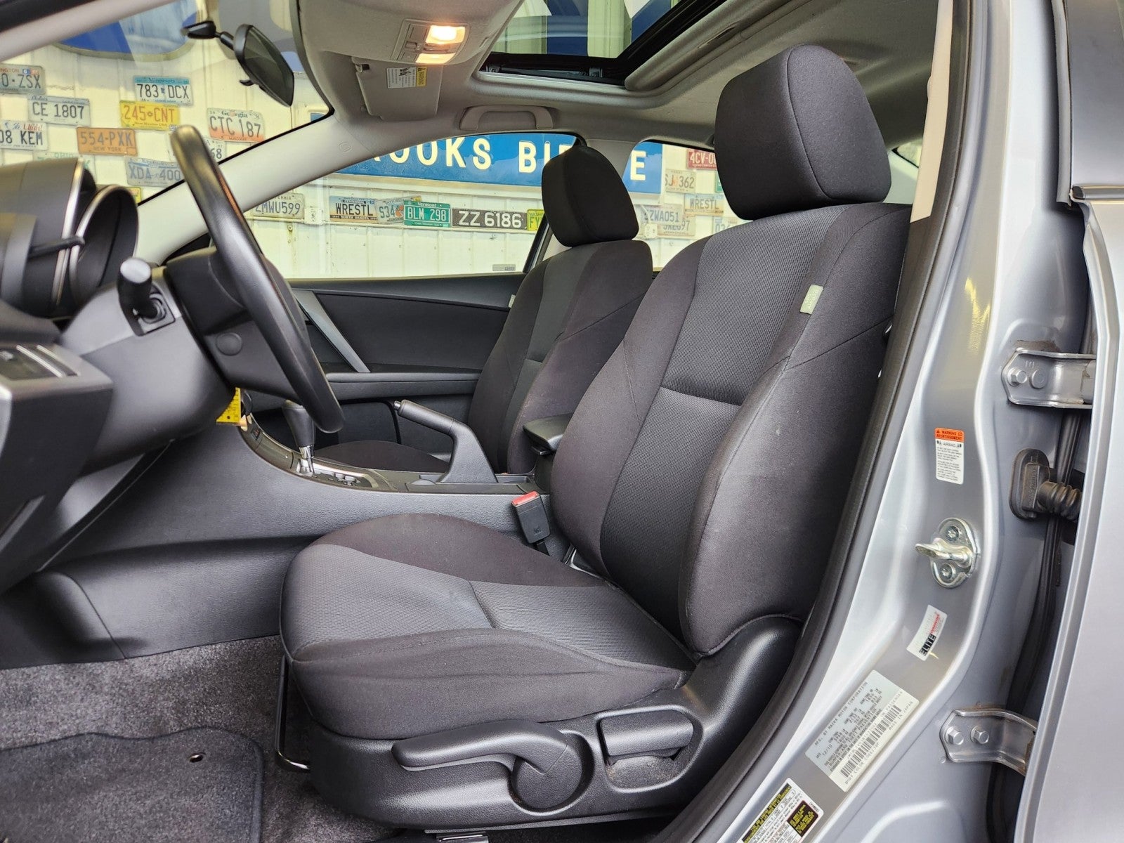 2011 Mazda Mazda3 i Touring