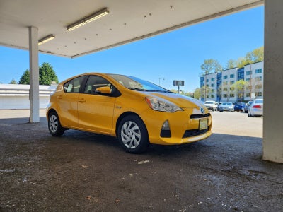 2014 Toyota Prius c Two