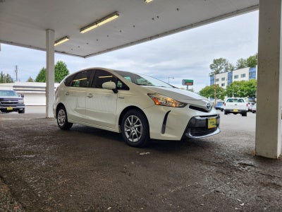 2015 Toyota Prius v Four