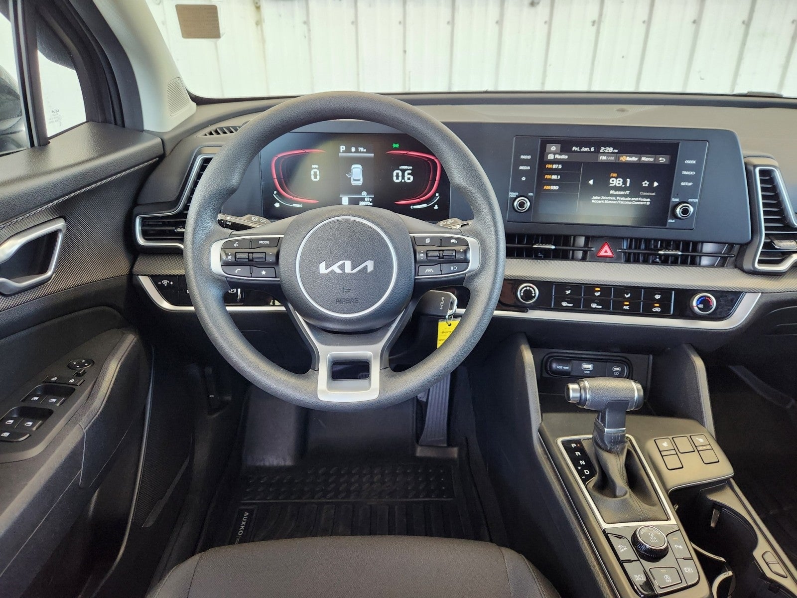 2023 Kia Sportage LX