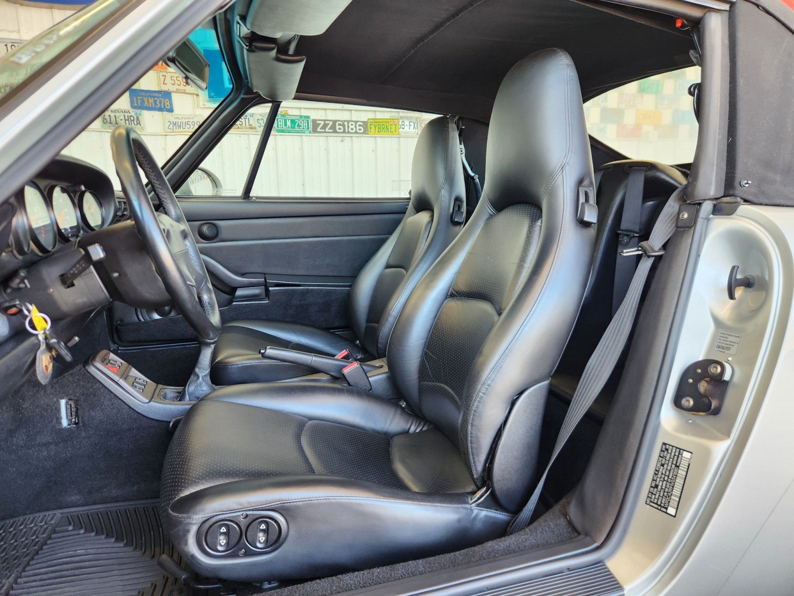 1997 Porsche 911 Carrera Cabriolet