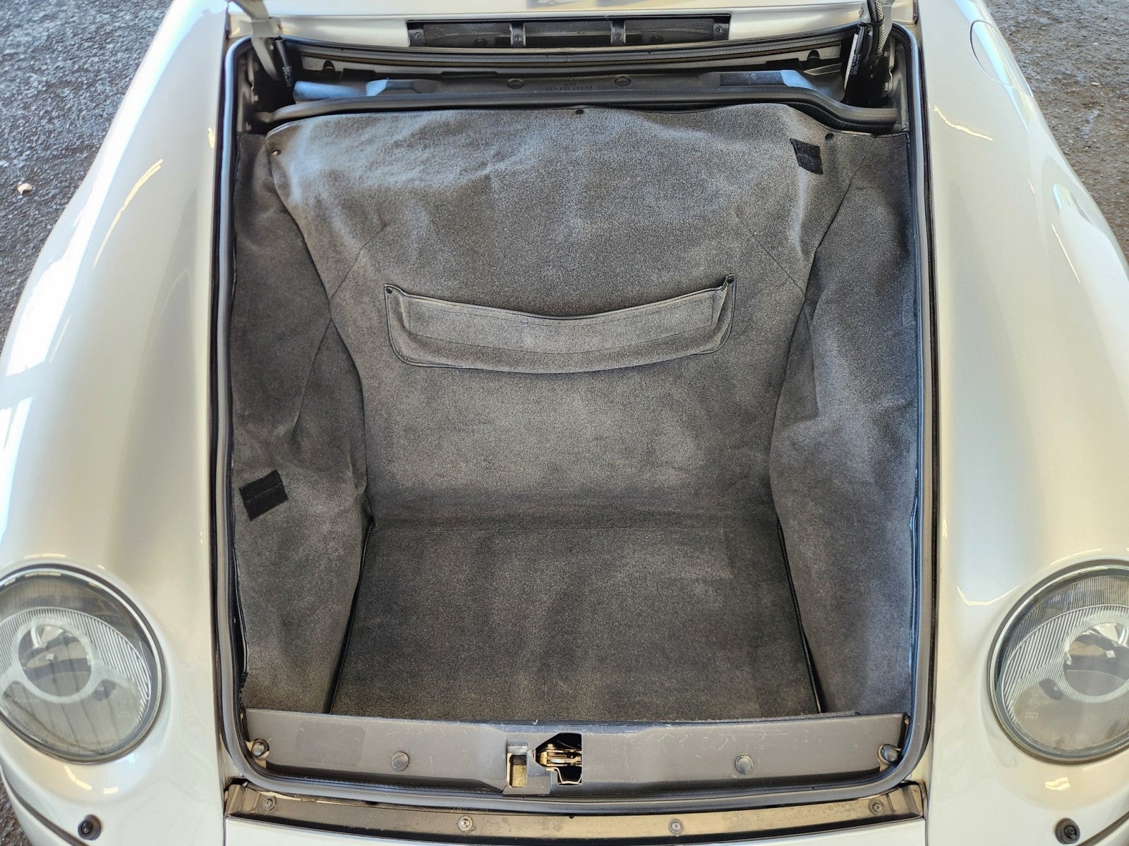 1997 Porsche 911 Carrera Cabriolet