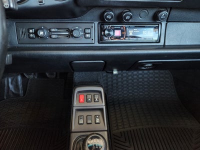 1997 Porsche 911 Carrera Cabriolet