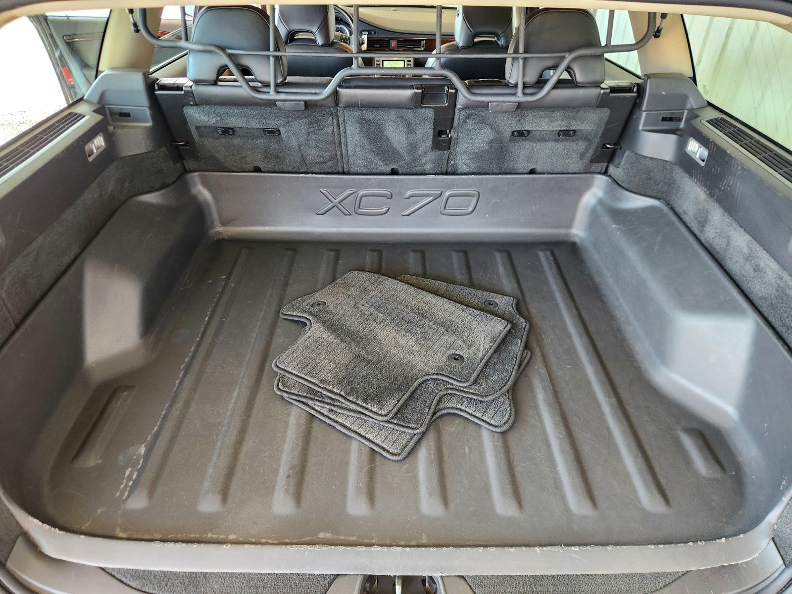 2009 Volvo XC70 T6 3.0T